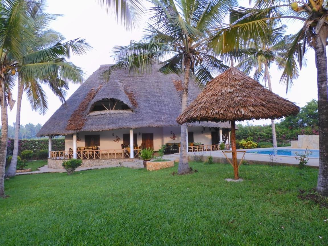 Queen K Cottages Watamu At Chrystal Homes Dış mekan fotoğraf